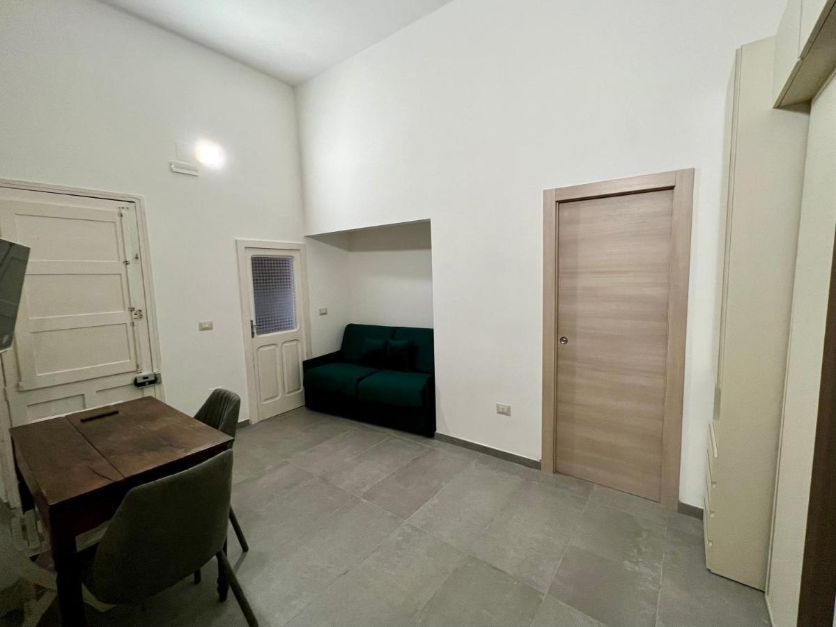 Tucci17 Appartamento *