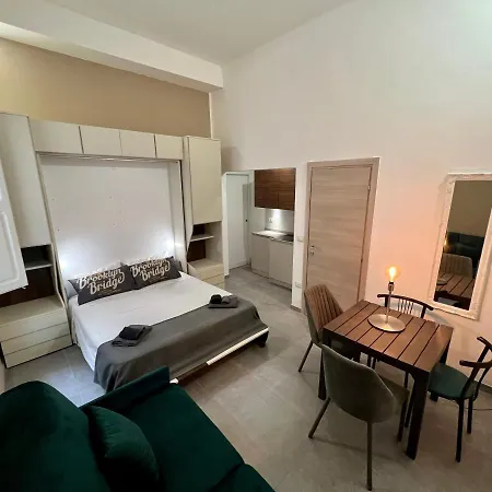 Ferienwohnung Tucci17 Lecce Exterior foto